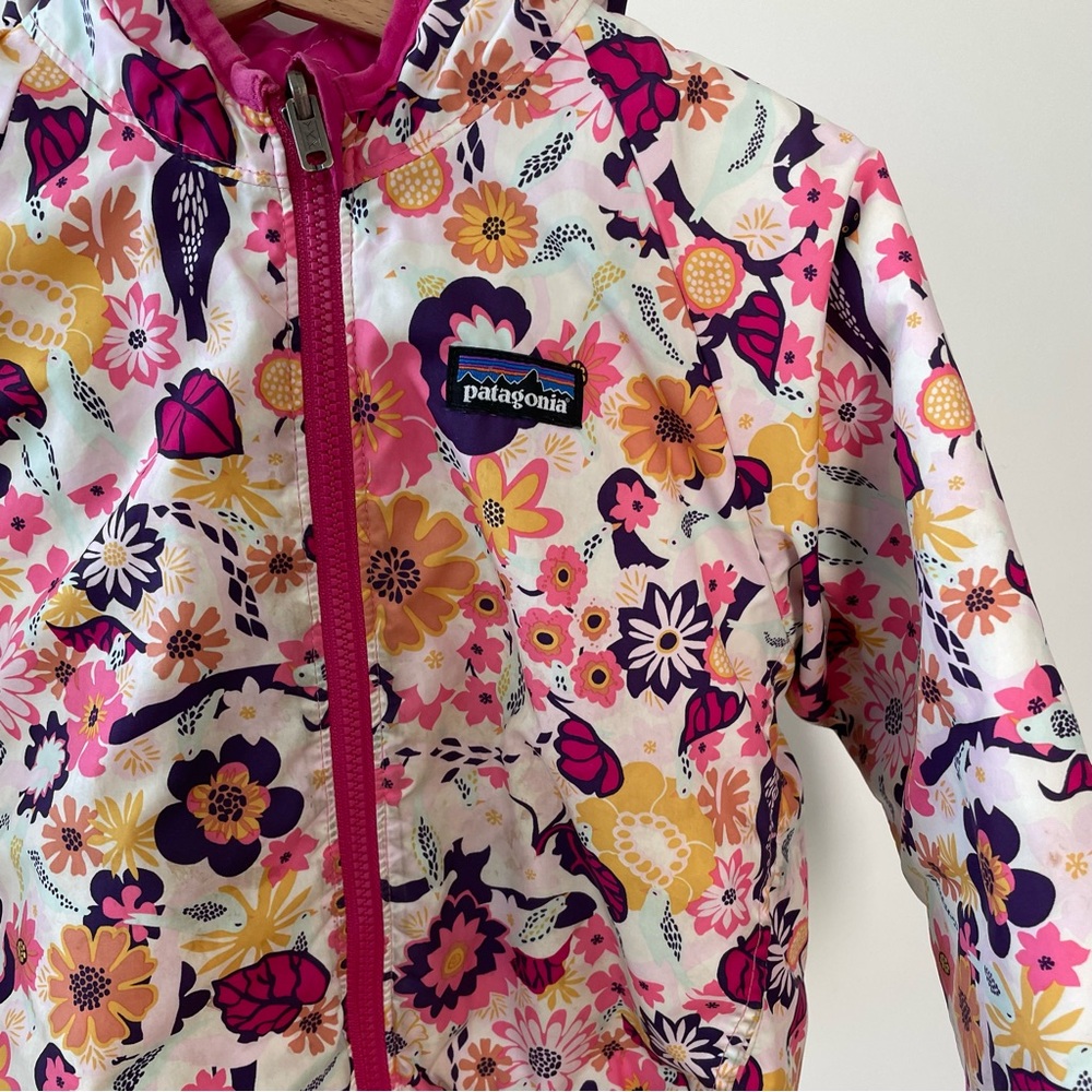 Patagonia Girls Floral Hooded Jacket in Pink, Purple, Yellow - Picture 2 of 4